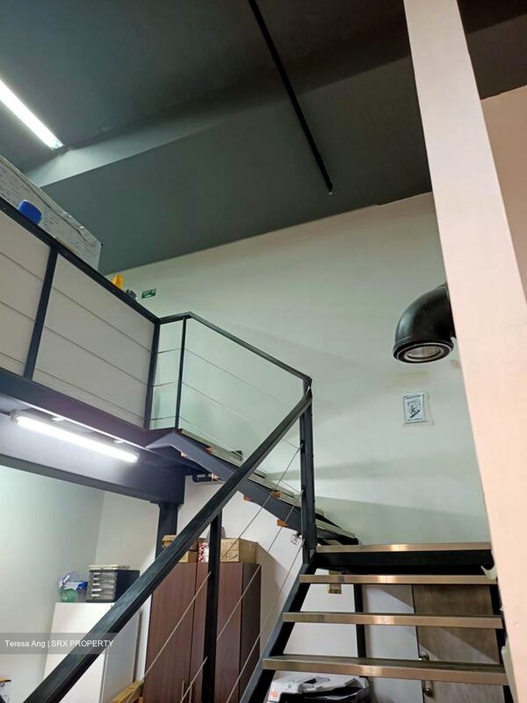 100 Pasir Panjang (D5), Factory #520472361